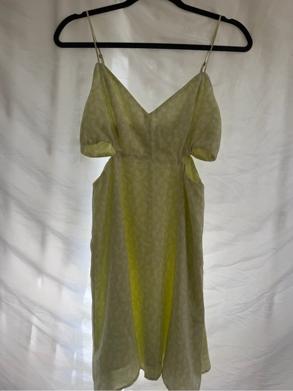 Abercrombie & Fitch Pale green V-Neck Cut Out Mini Dress